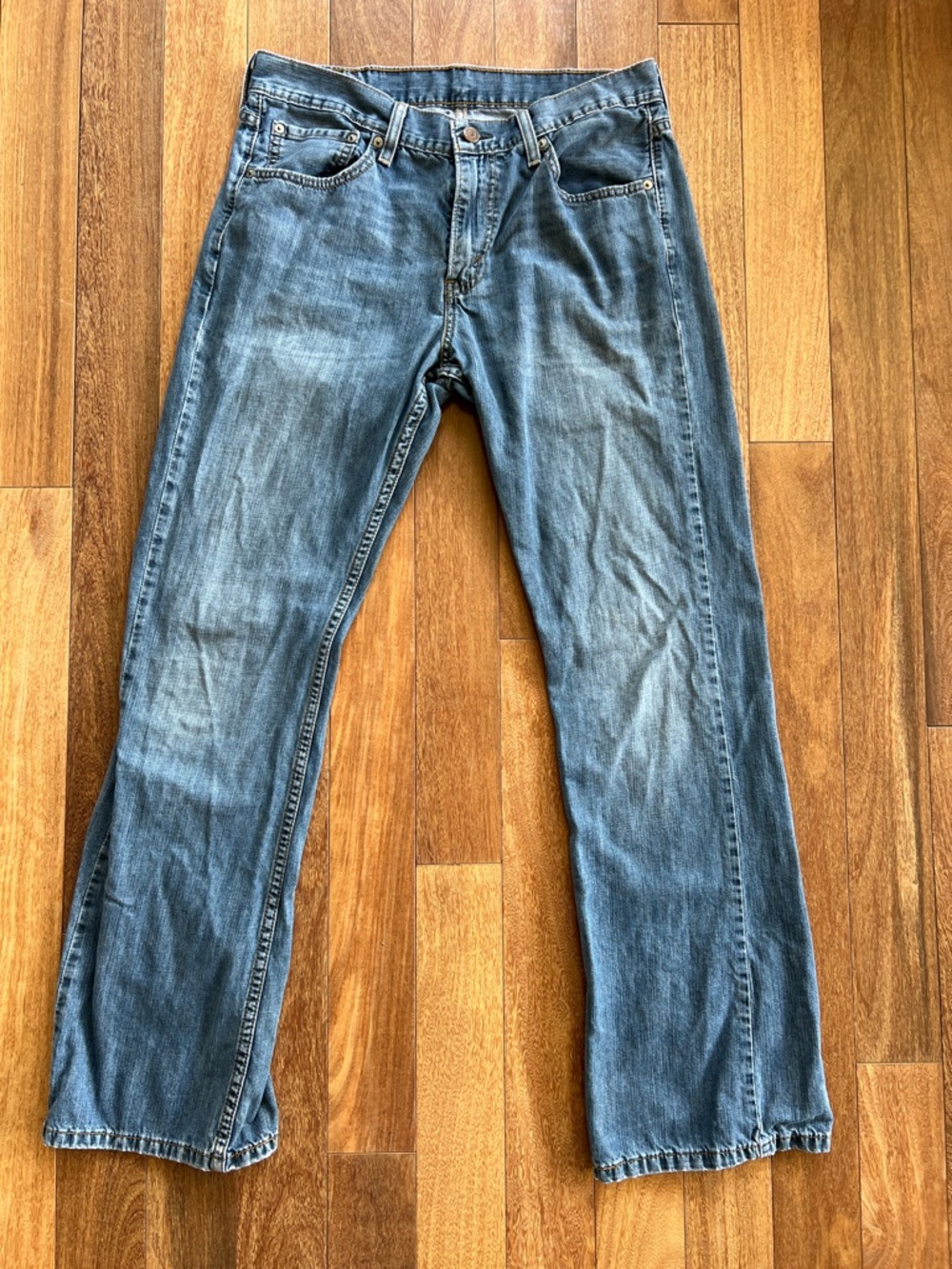 Vintage Levi’s 527 jeans red tab women’s